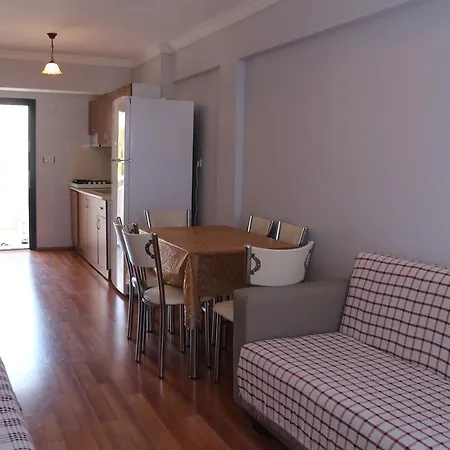 Kadinlar Denizi Tatil Evleri Διαμέρισμα Κουσάντασι